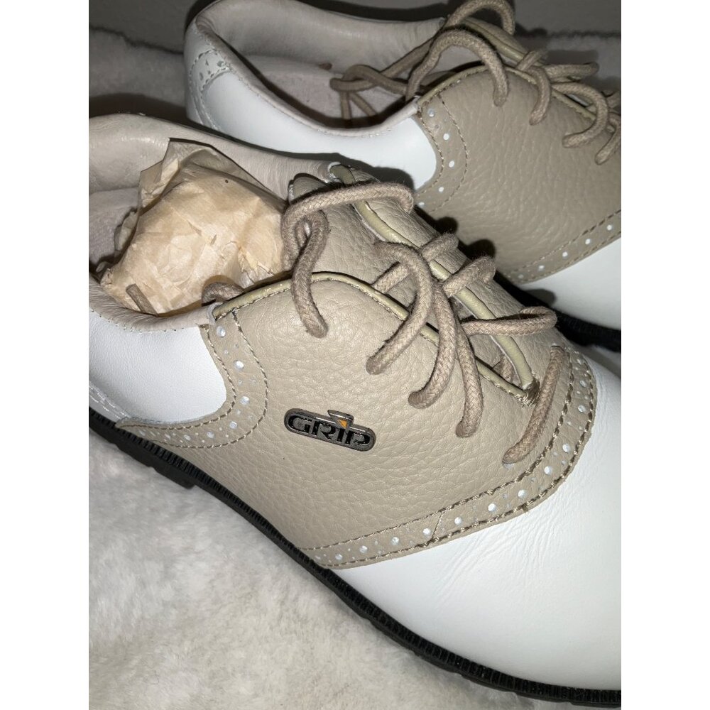 GRIP GT Classic Women's Golf Shoes NEW size 6 White & Tan - Picture 7 of 9